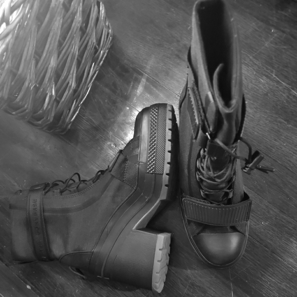 converse chuck taylor gr82 black